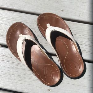 ☀️OluKai Sandals